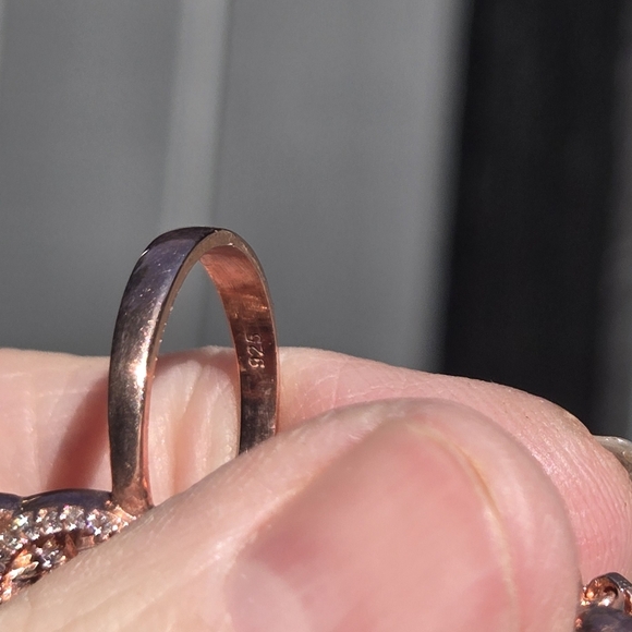 HOST PICK! 🎉🎊Topaz Sterling & Rosegold Heart knuckle cuff Sz7 - Picture 7 of 8